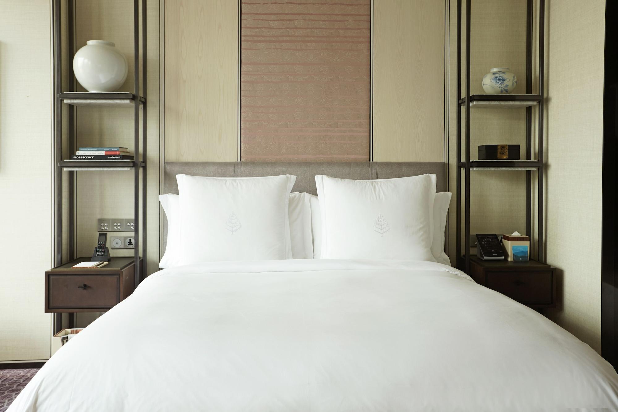 Four Seasons Hotel
